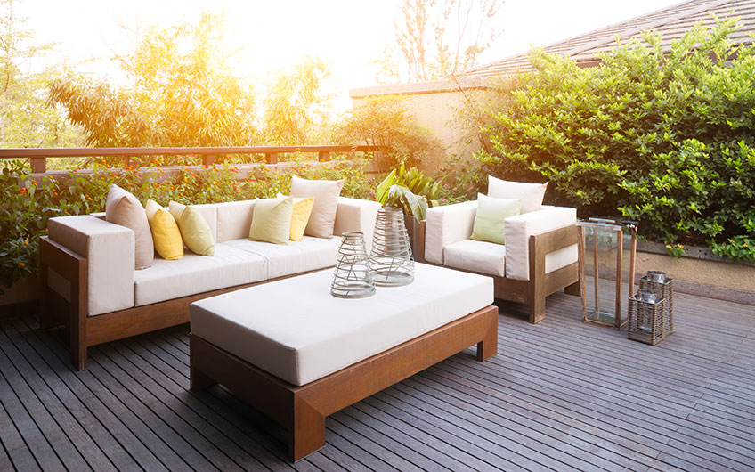 Aufgemöbelt - Garnituren für den Garten - verbraucherblick 07/18